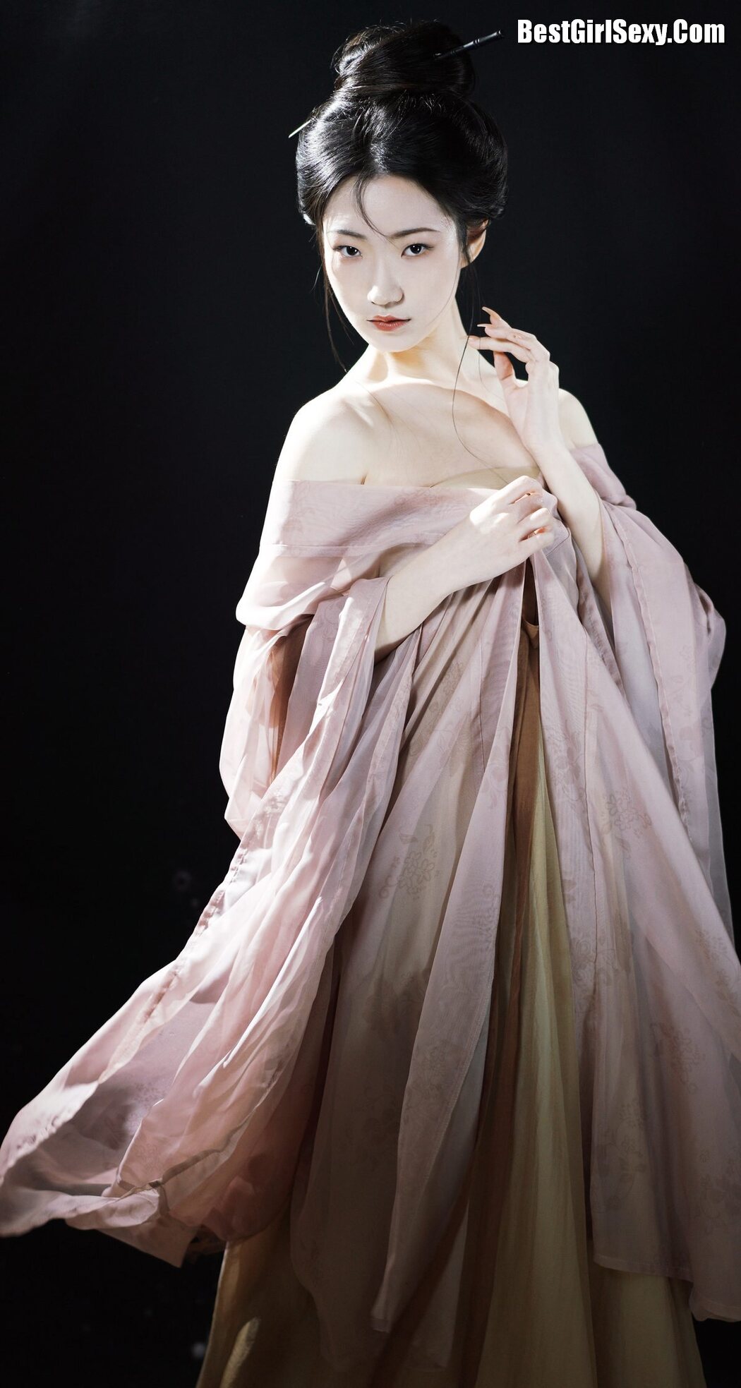 YiTuYu艺图语 Vol.3834 Xiao Jie Mo W