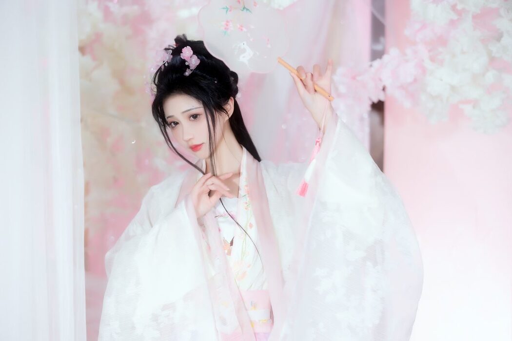 YiTuYu艺图语 Vol.3822 Qi Luo Sheng De Xiao Su Su