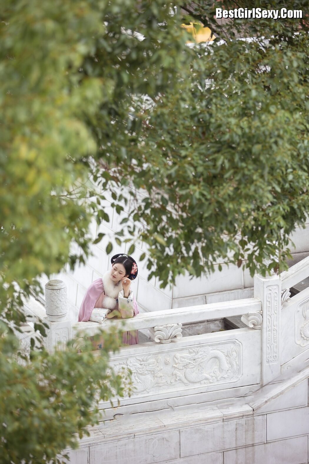 YiTuYu艺图语 Vol.3849 Pei Pei