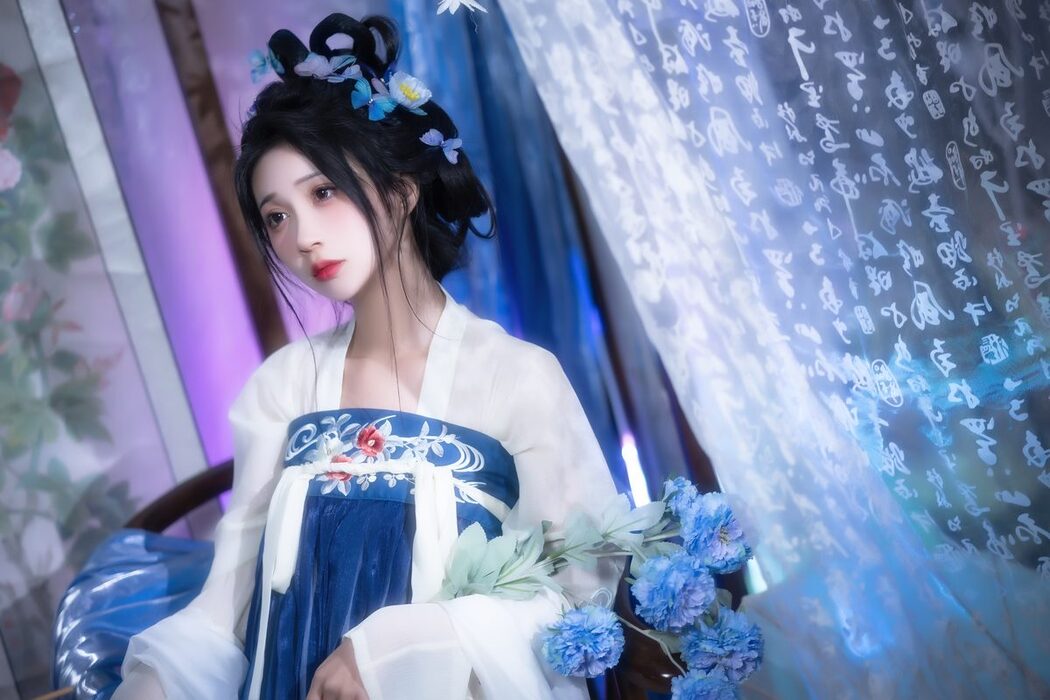 YiTuYu艺图语 Vol.3829 Qi Luo Sheng De Xiao Su Su