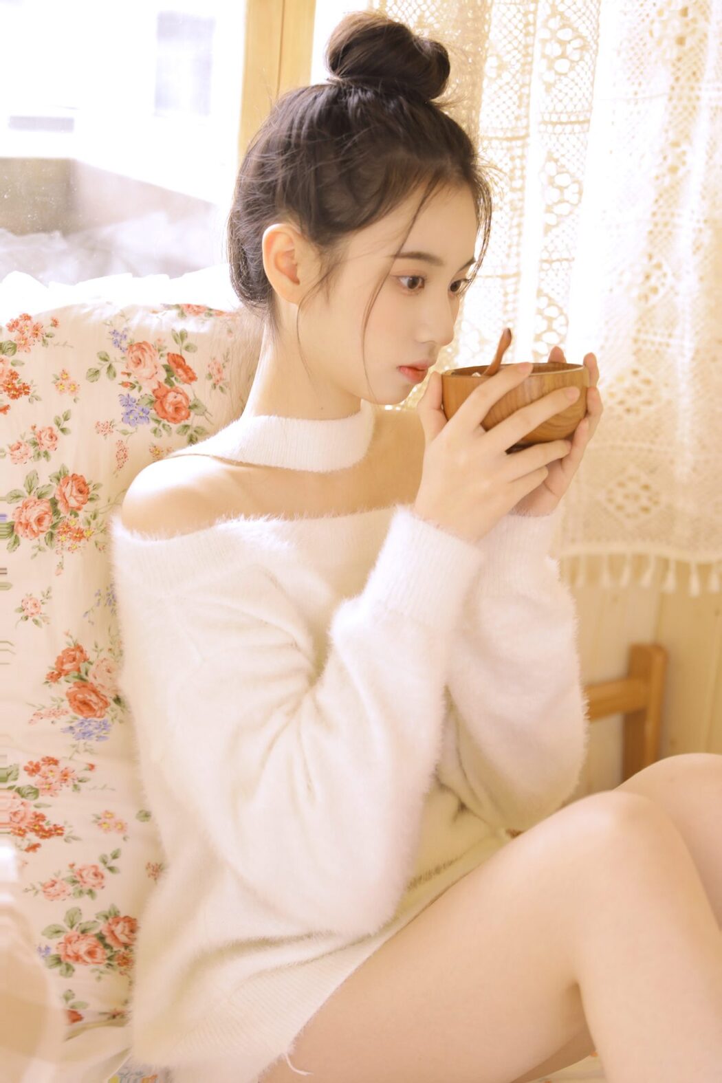 YiTuYu艺图语 Vol.3831 Su Su