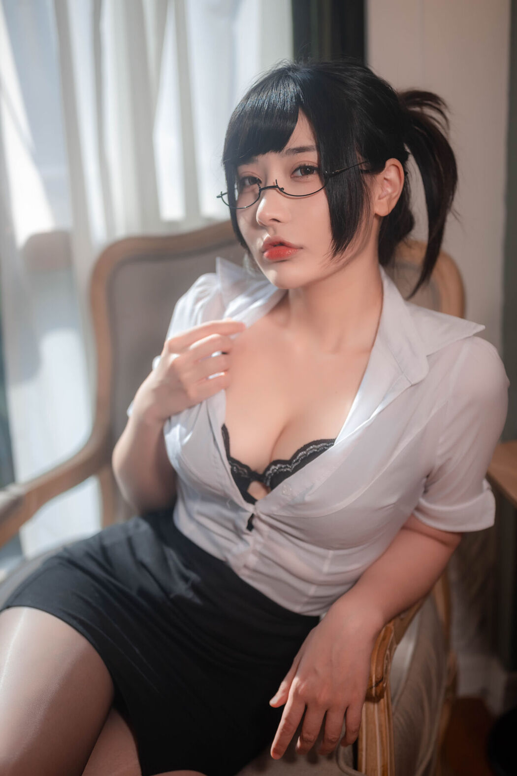 Coser@糖果果Candy – 室内OL Part1