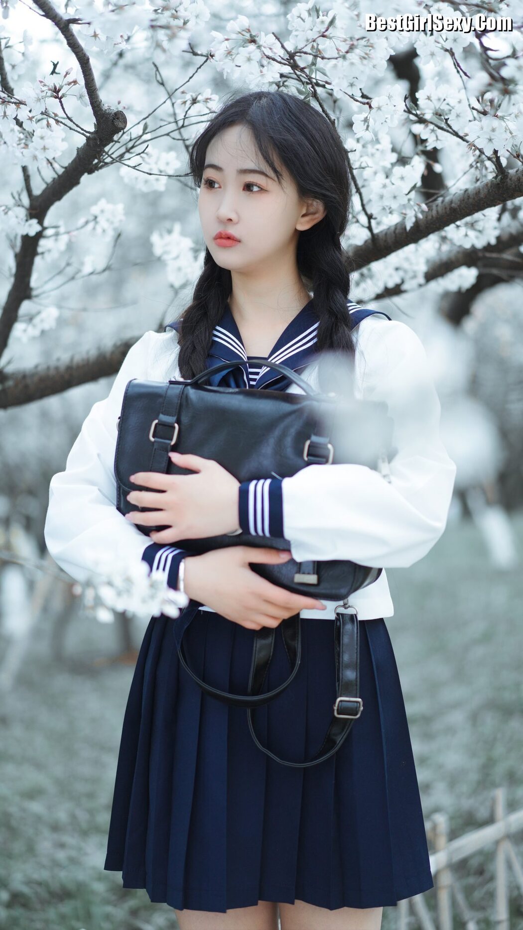 YiTuYu艺图语 Vol.3851 Jiao Yi Zhi Sui Sui