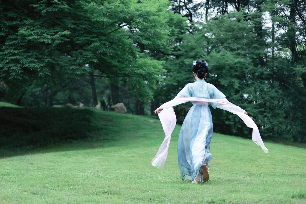 YiTuYu艺图语 Vol.3763 Luo Yi