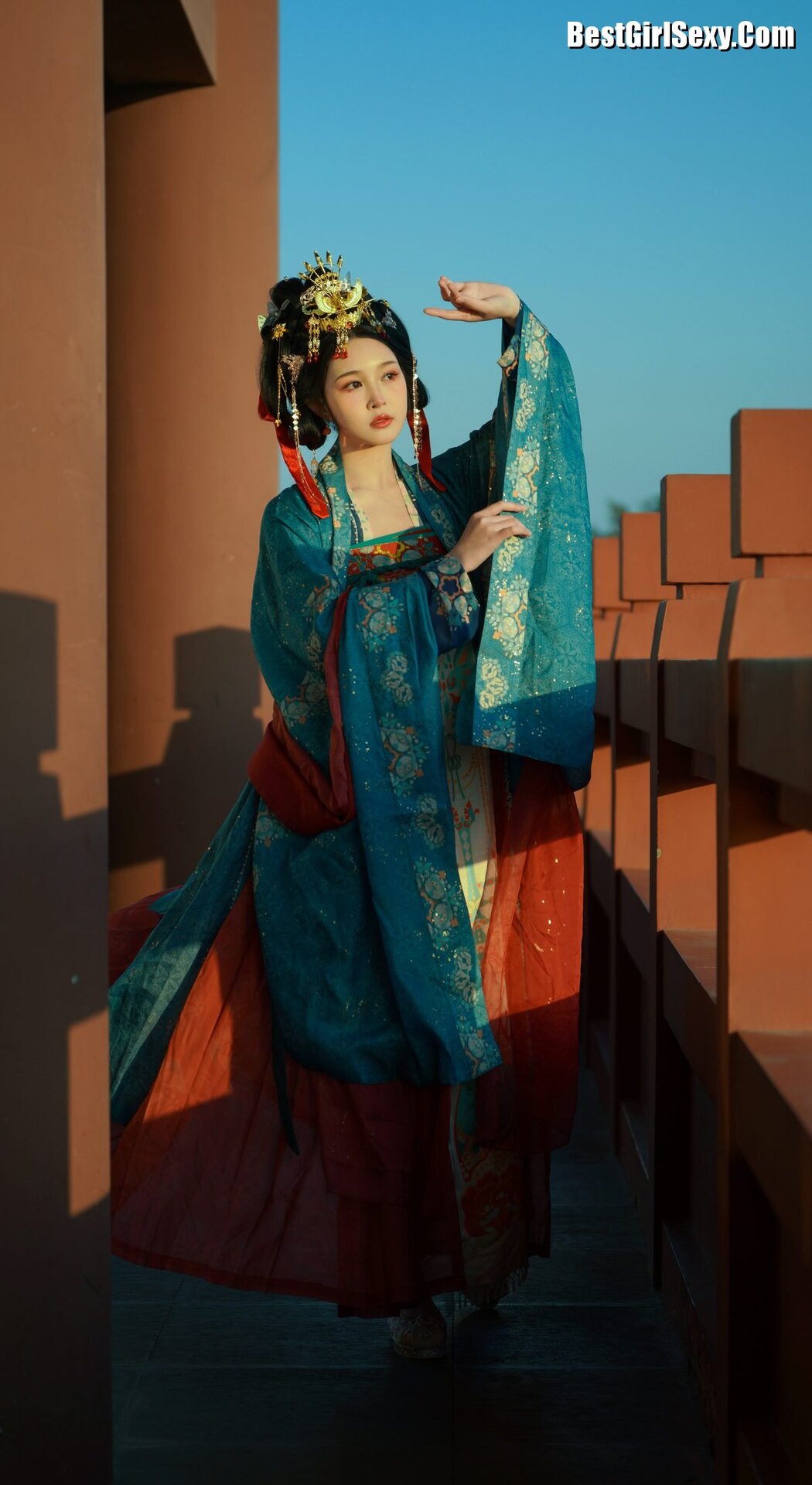 YiTuYu艺图语 Vol.3786 Ai Tan Xian De Xia Shang Zhou