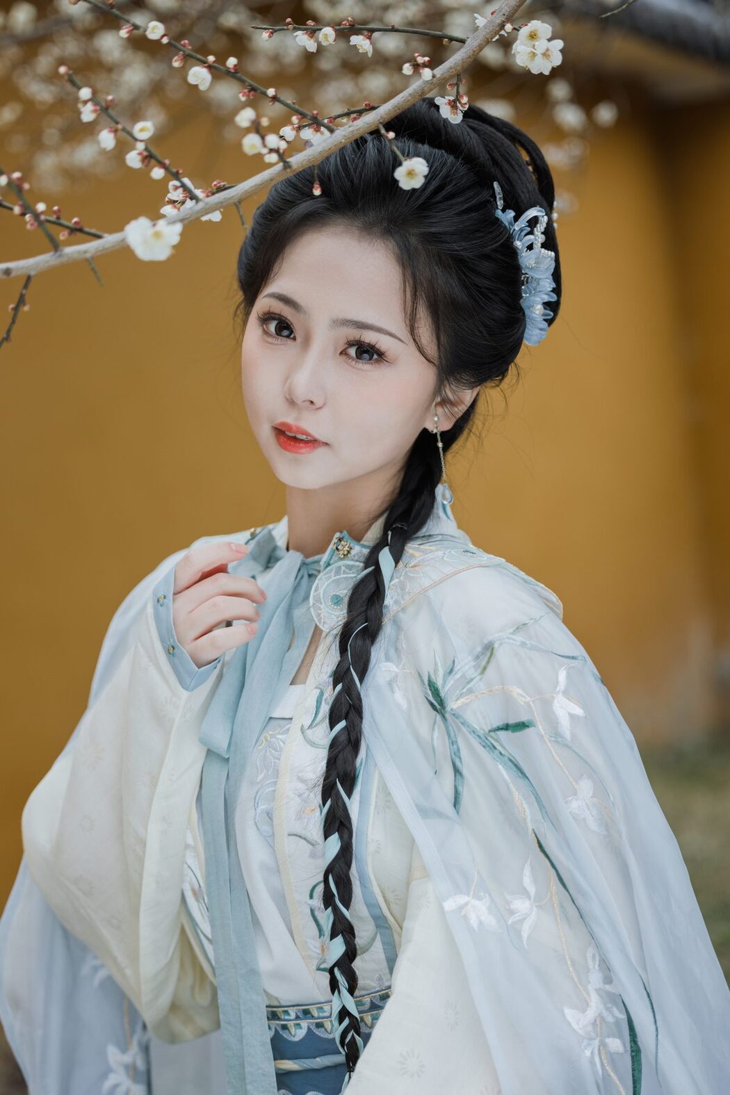 YiTuYu艺图语 Vol.3803 Qian Mo Hong Chen