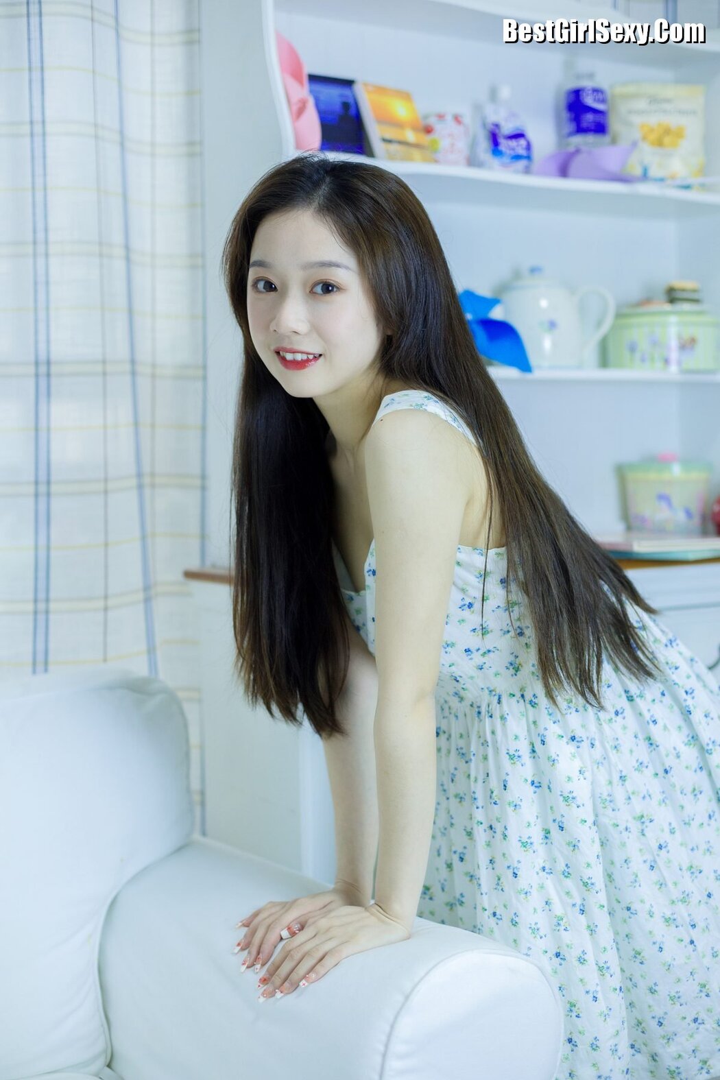 YiTuYu艺图语 Vol.3799 Ge Man Ni Nini