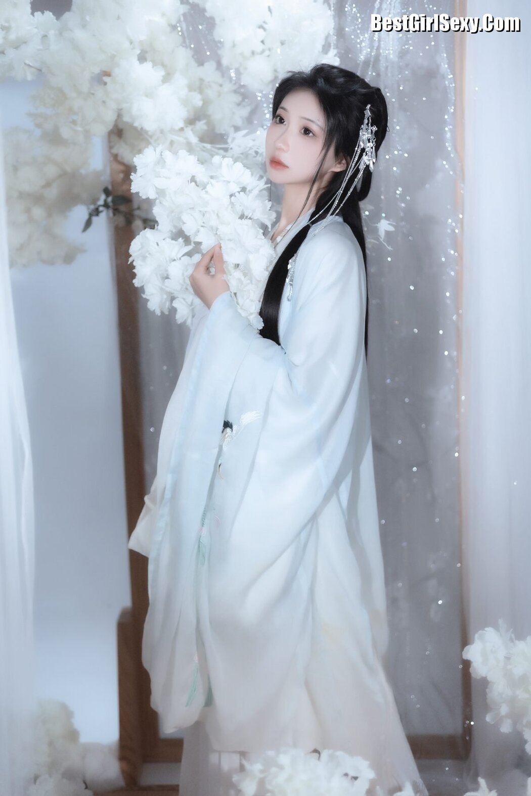 YiTuYu艺图语 Vol.3771 Qi Luo Sheng De Xiao Su Su