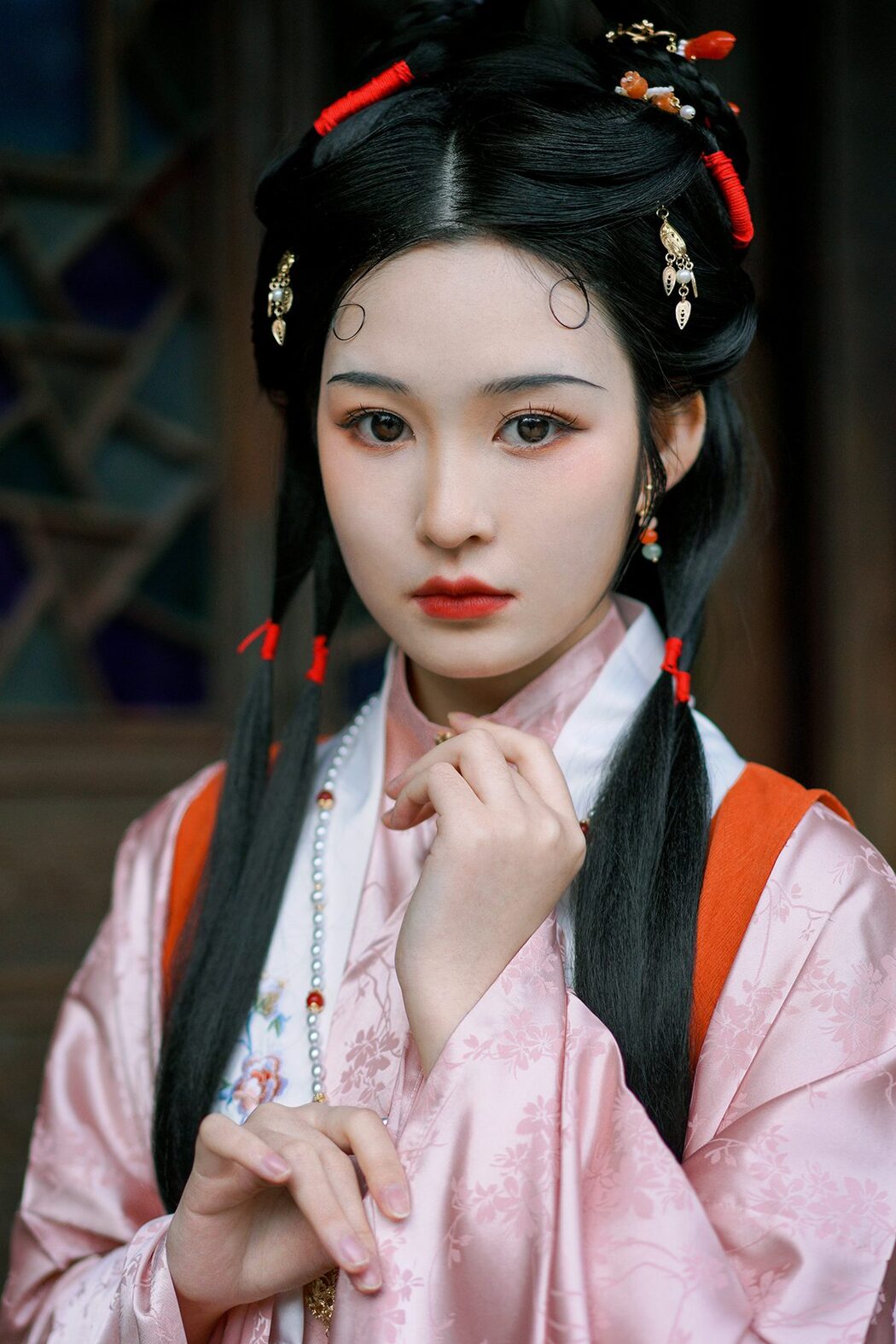 YiTuYu艺图语 Vol.3769 Ai Tan Xian De Xia Shang Zhou Cover Photo