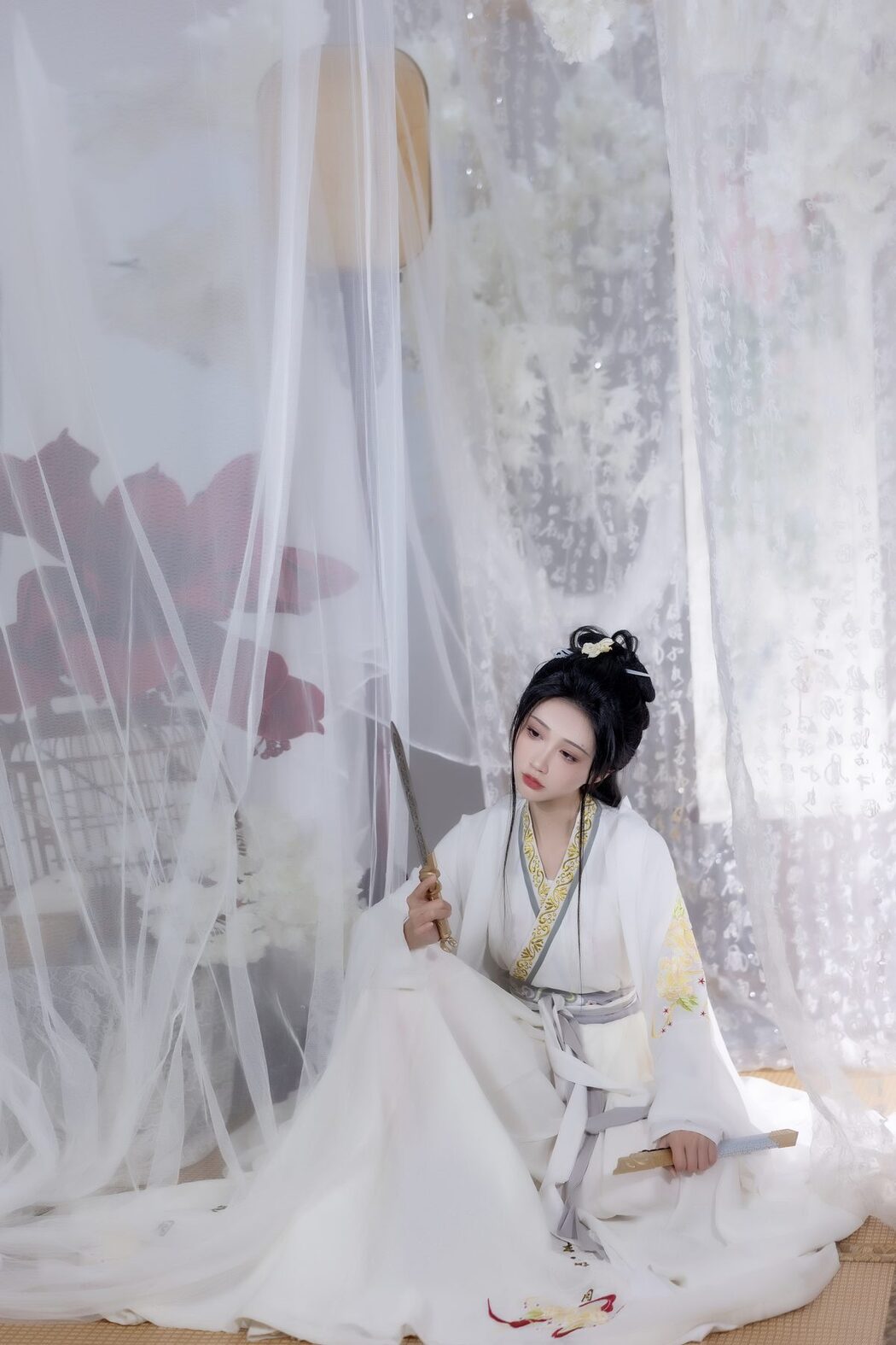 YiTuYu艺图语 Vol.3755 Qi Luo Sheng De Xiao Su Su