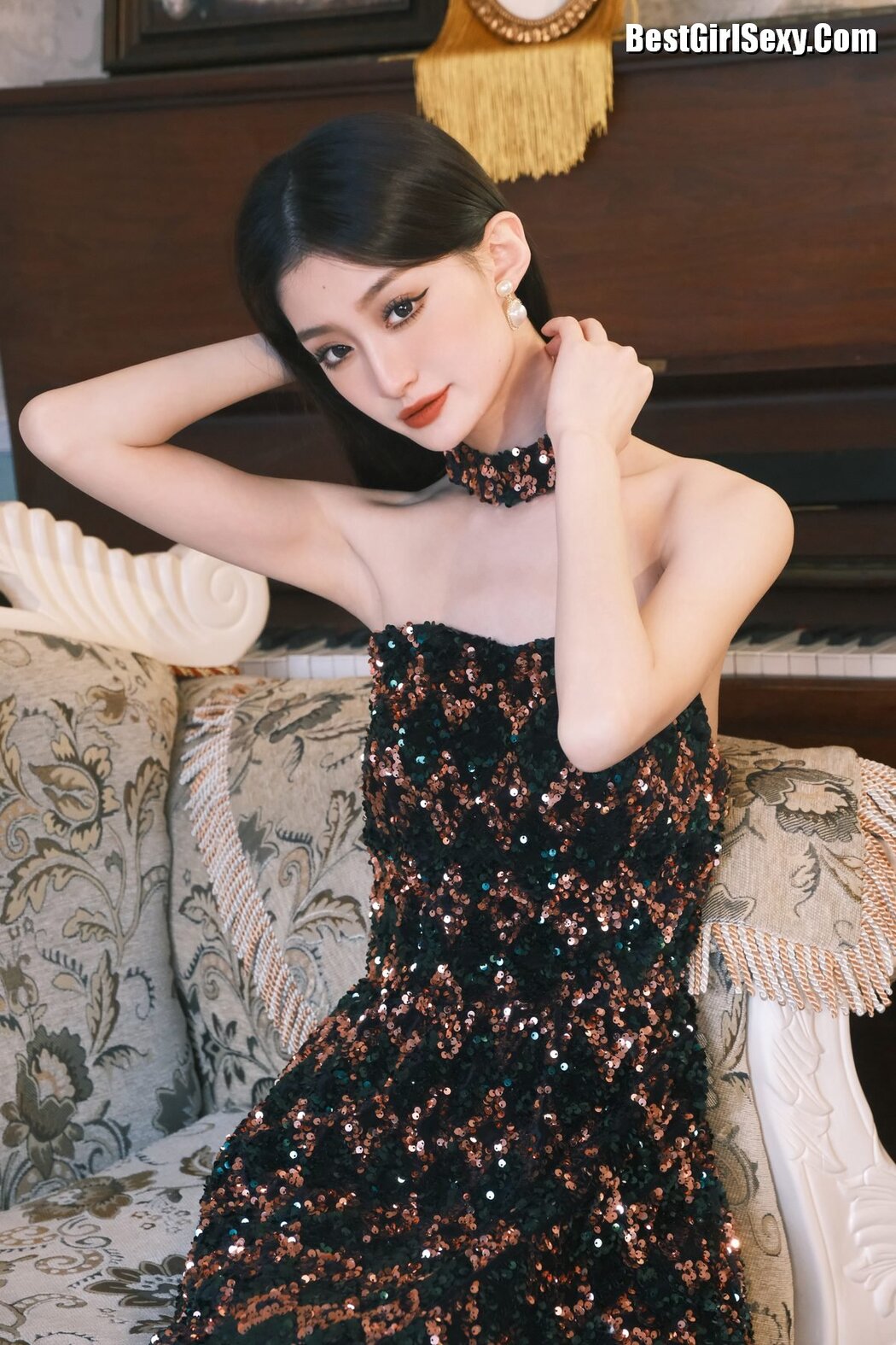 YiTuYu艺图语 Vol.3737 Xiao Duo Duo Yao Bao Fu