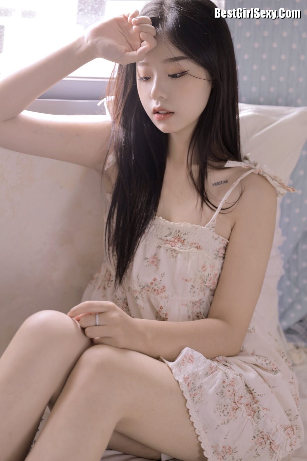 YiTuYu艺图语 Vol.3826 Li Li