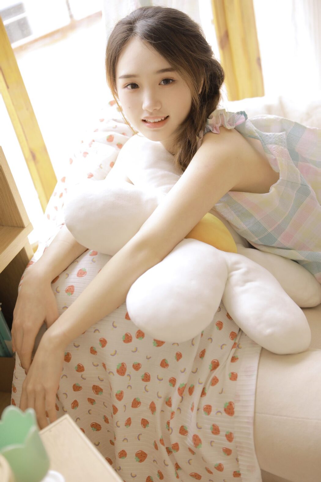 YiTuYu艺图语 Vol.3798 Na Na