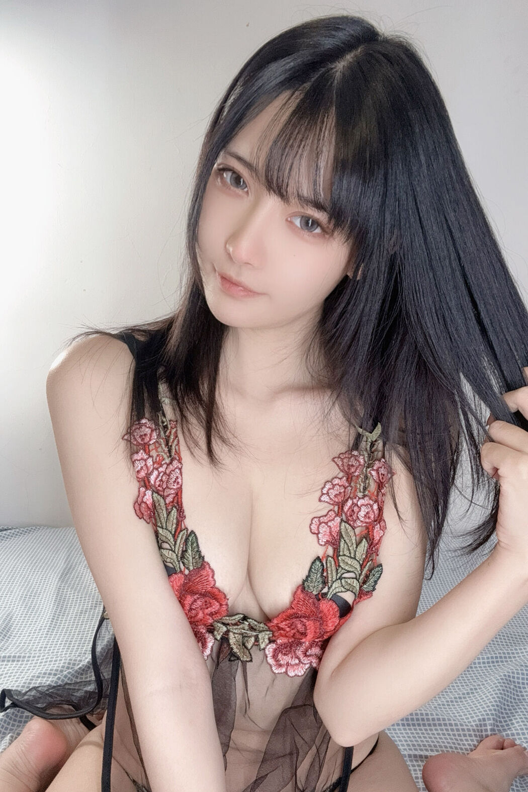 Coser@糖果果Candy – 红花 Cover Photo