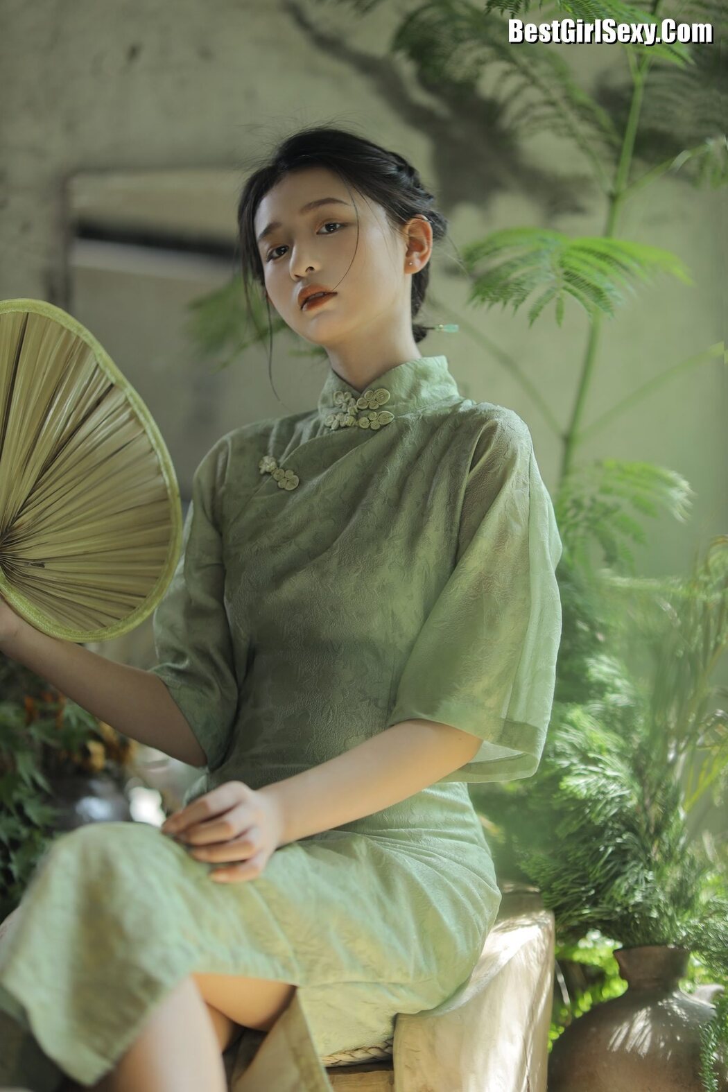 YiTuYu艺图语 Vol.3825 Rui Qiu De Kuai Le Ren Sheng