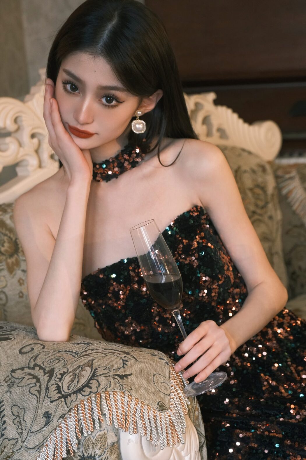 YiTuYu艺图语 Vol.3737 Xiao Duo Duo Yao Bao Fu