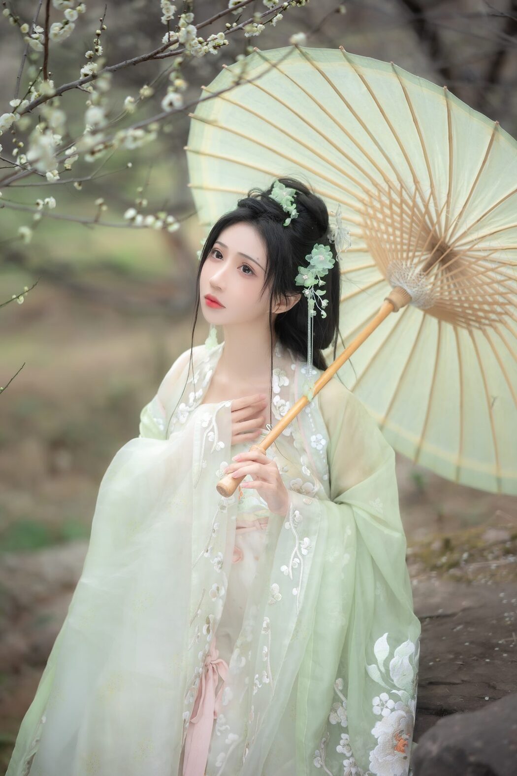 YiTuYu艺图语 Vol.3722 Qi Luo Sheng De Xiao Su Su