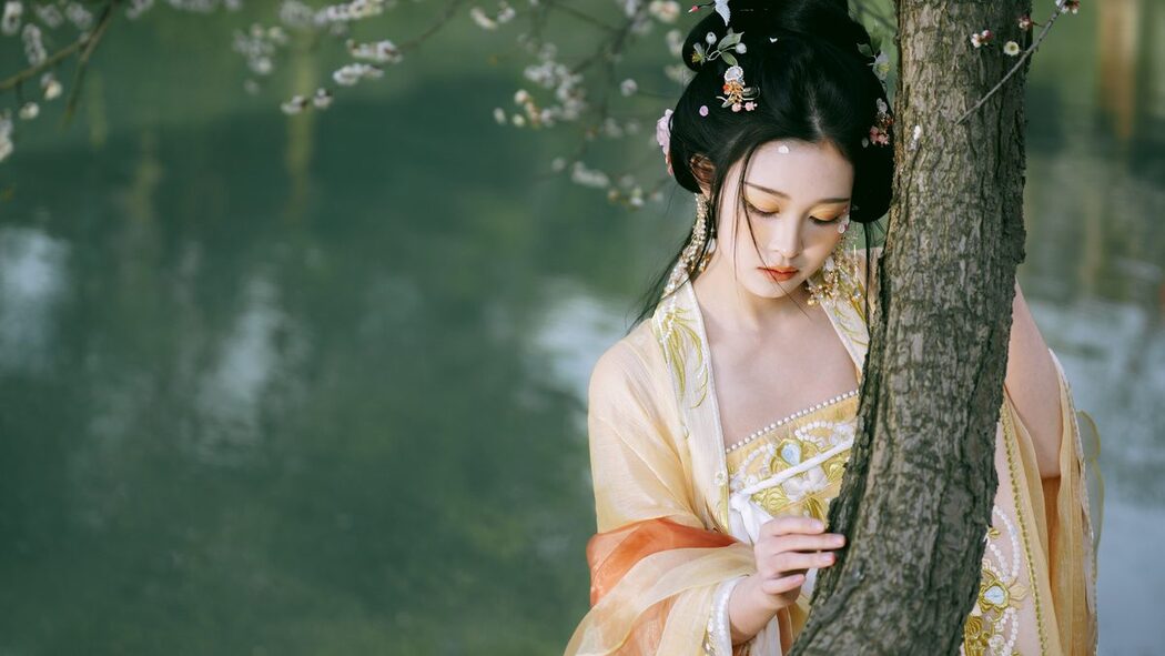 YiTuYu艺图语 Vol.3718 Ai Tan Xian De Xia Shang Zhou