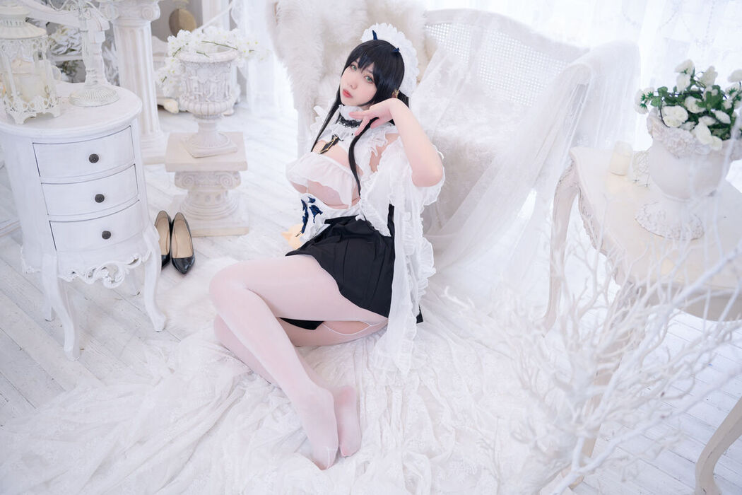 Coser@魅瞳Meroko – 碧蓝航线 不挠女仆没干劲的小姐姐