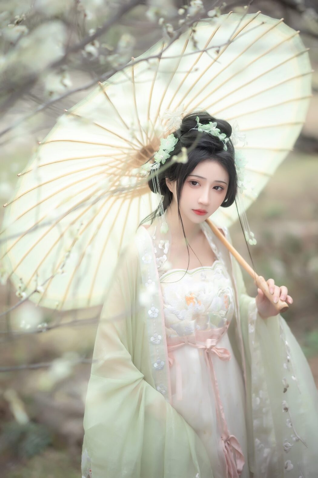 YiTuYu艺图语 Vol.3722 Qi Luo Sheng De Xiao Su Su