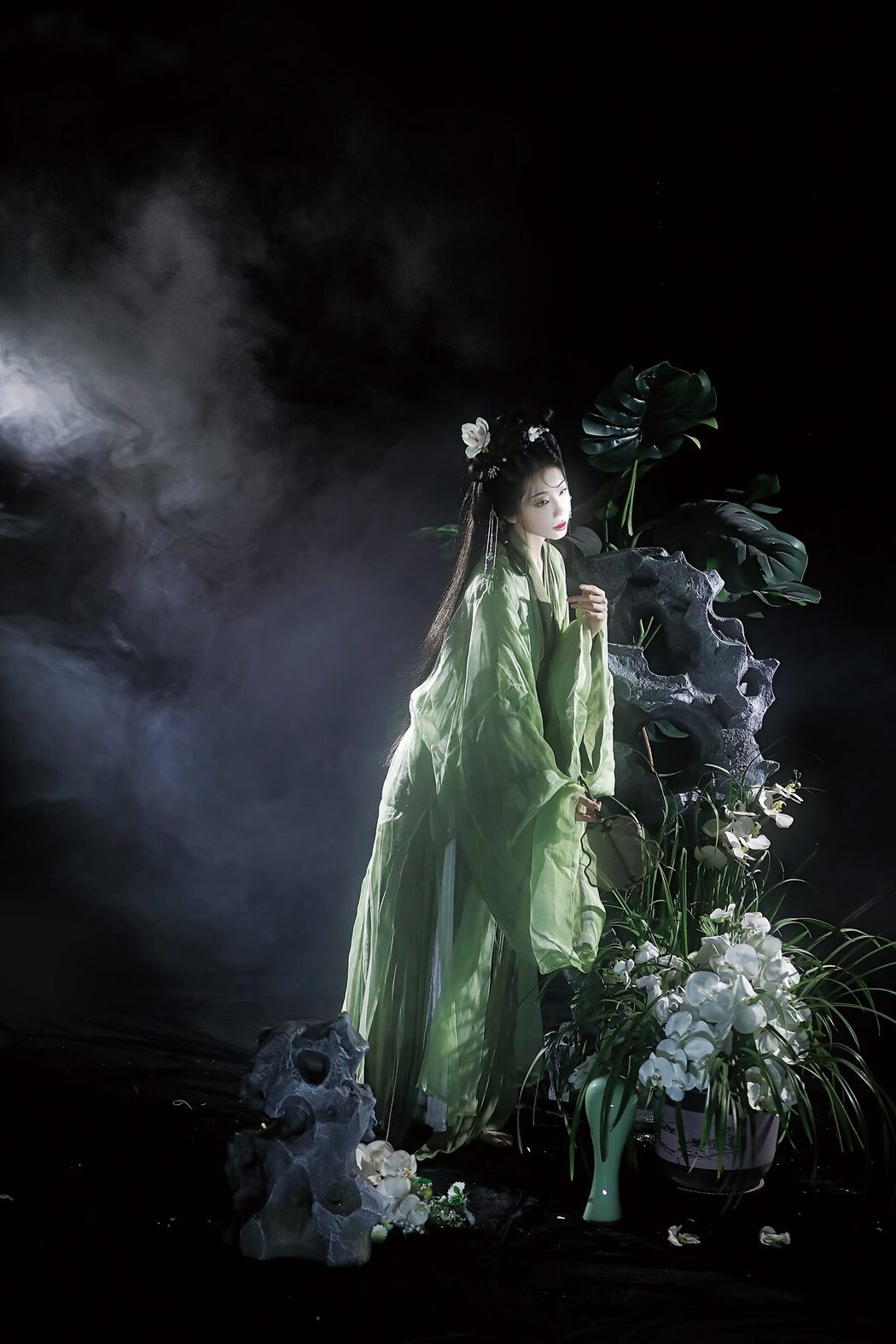 YiTuYu艺图语 Vol.3800 Ling Hun Chu Tao Kong Chuan Zi