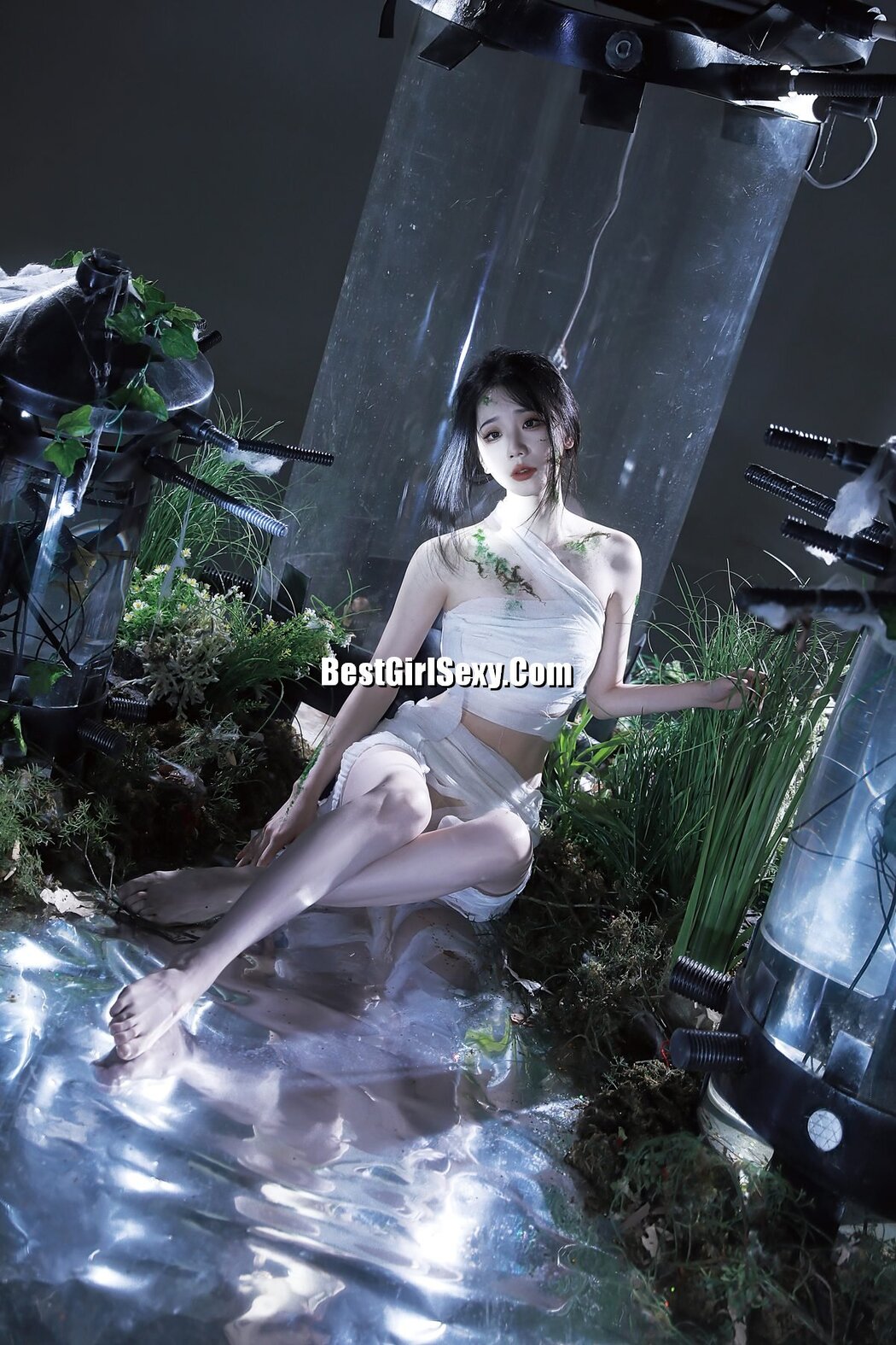 YiTuYu艺图语 Vol.3715 Ling Hun Chu Tao Kong Chuan Zi