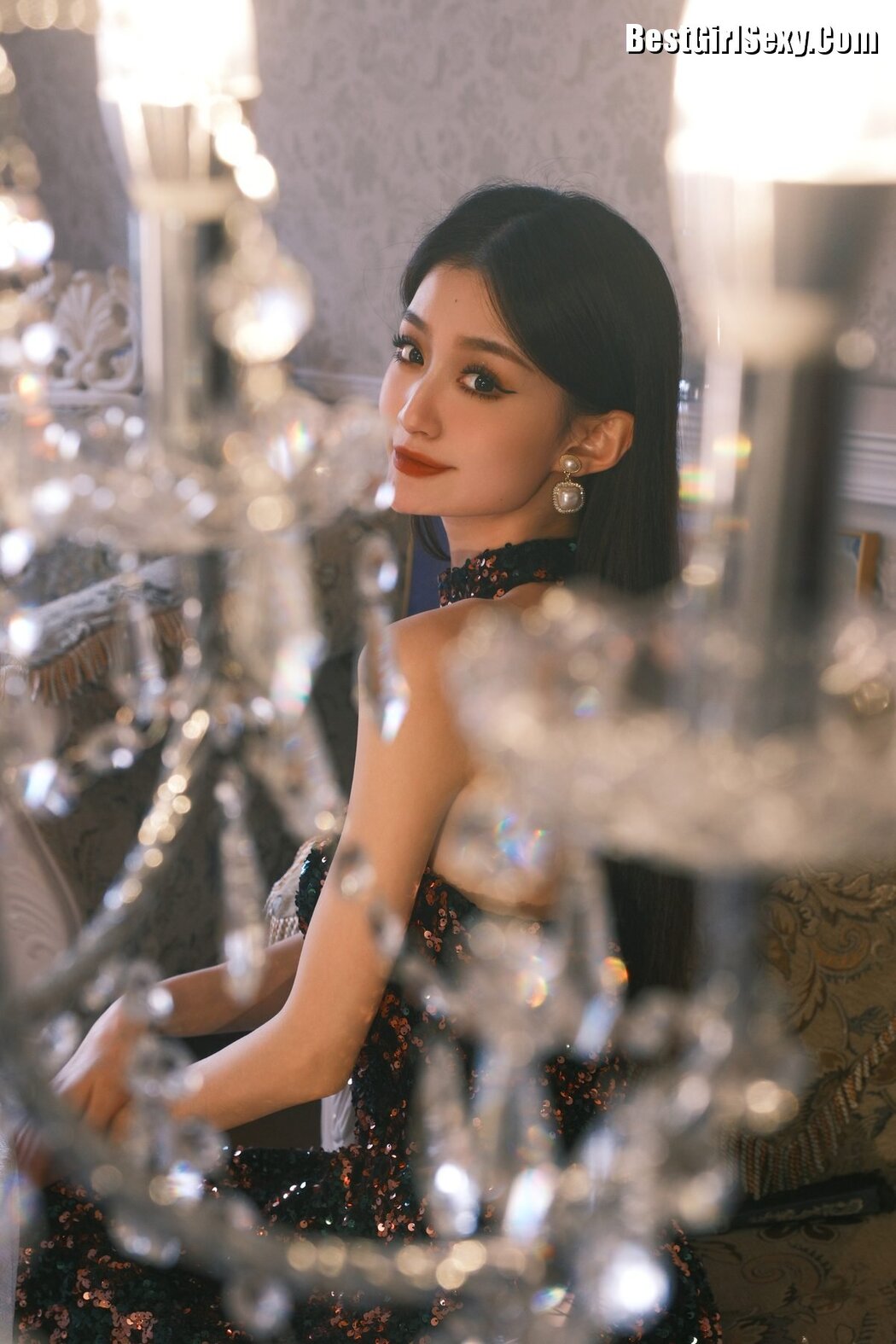 YiTuYu艺图语 Vol.3737 Xiao Duo Duo Yao Bao Fu