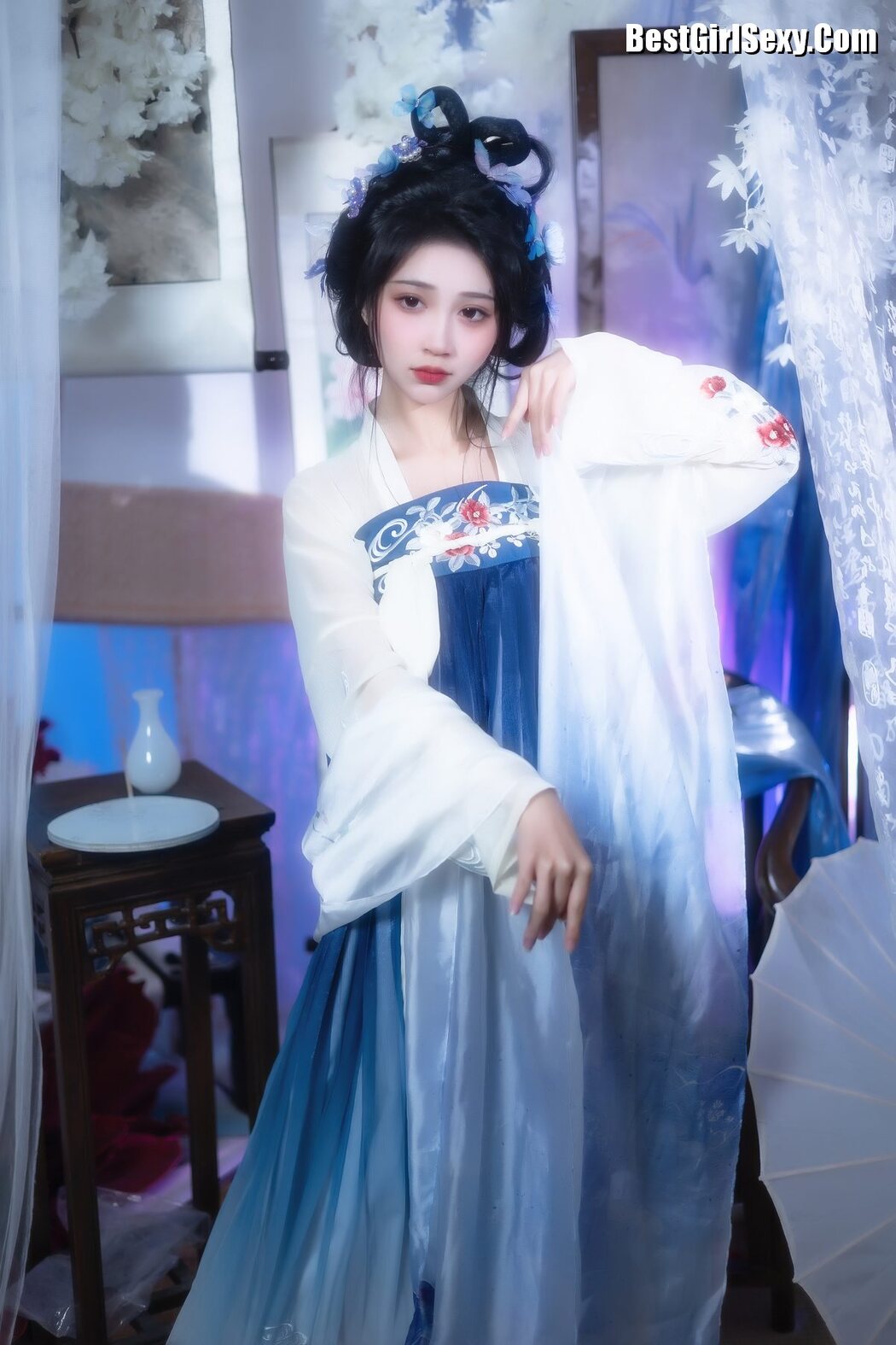 YiTuYu艺图语 Vol.3829 Qi Luo Sheng De Xiao Su Su