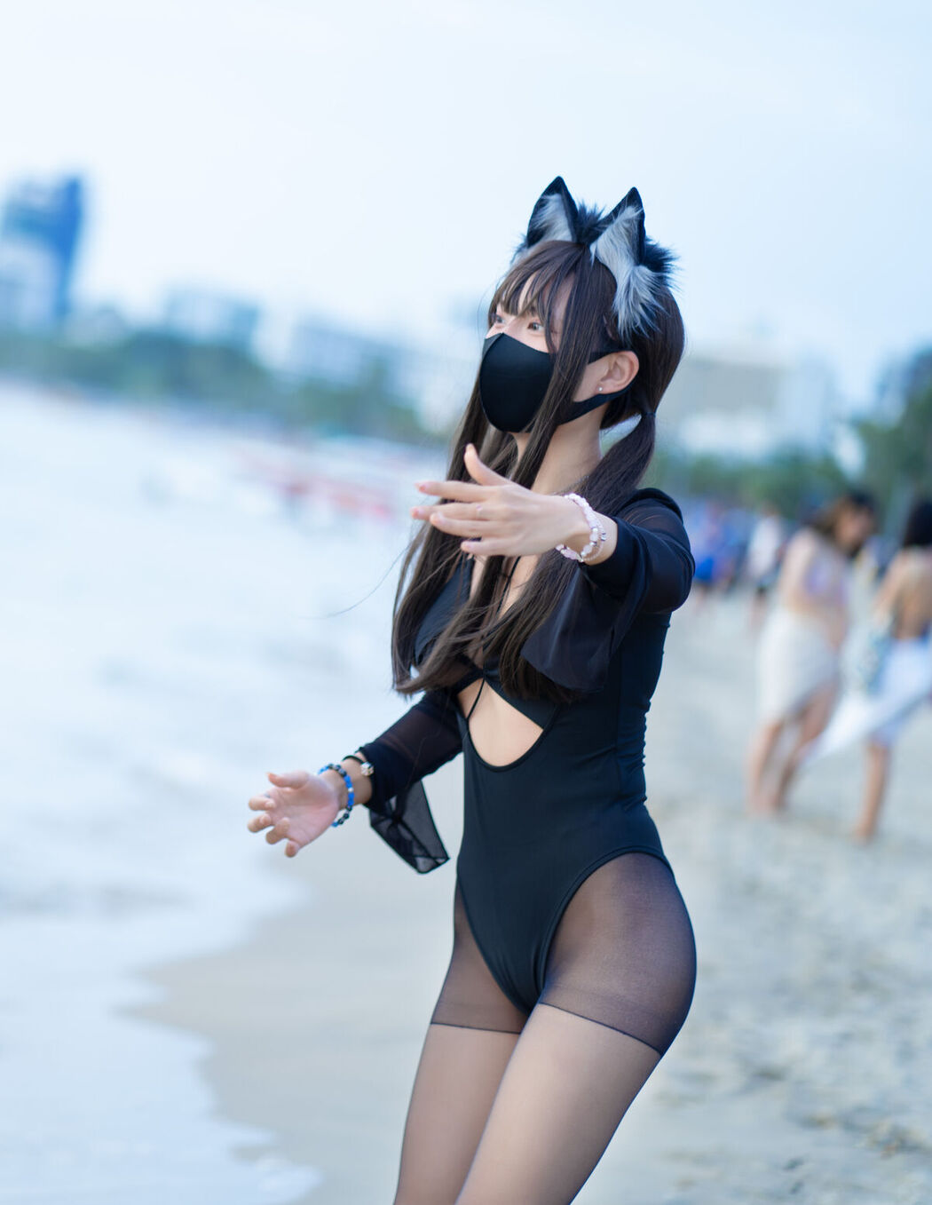 Coser@职业奶妈三水子 – 黑丝泳装