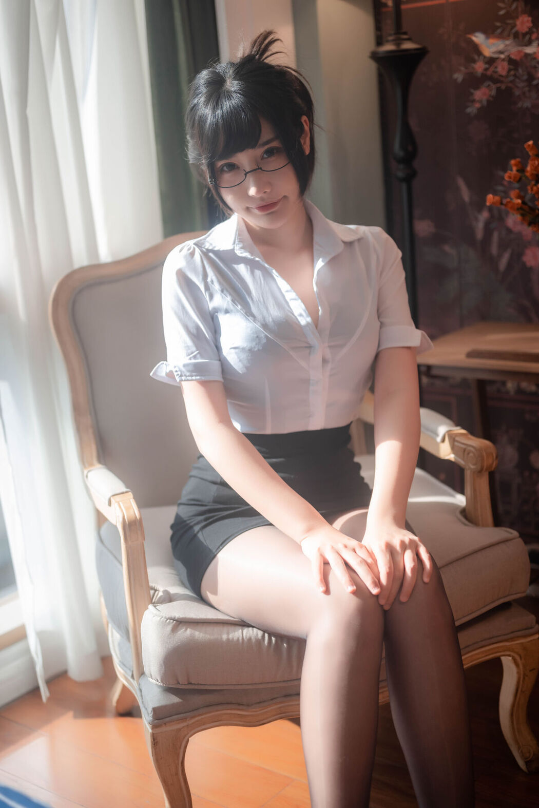 Coser@糖果果Candy – 室内OL Part1