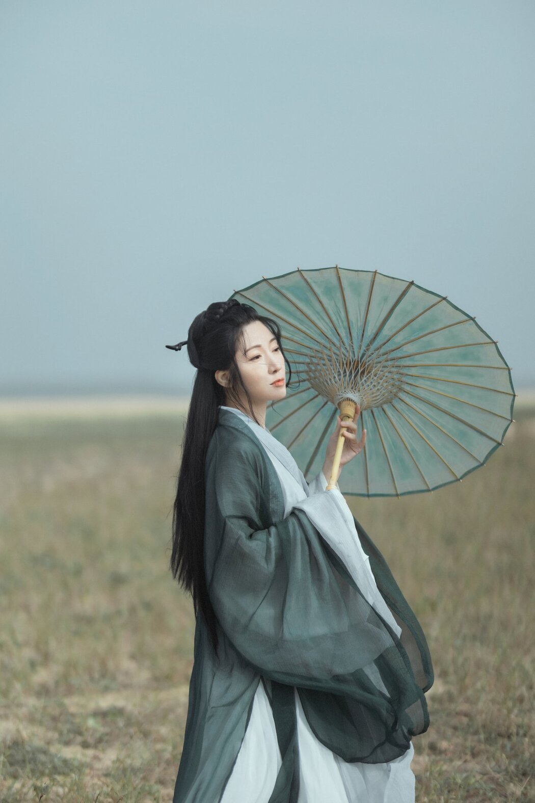 YiTuYu艺图语 Vol.383 He Jia