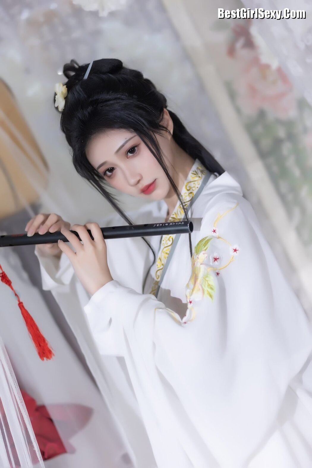 YiTuYu艺图语 Vol.3755 Qi Luo Sheng De Xiao Su Su