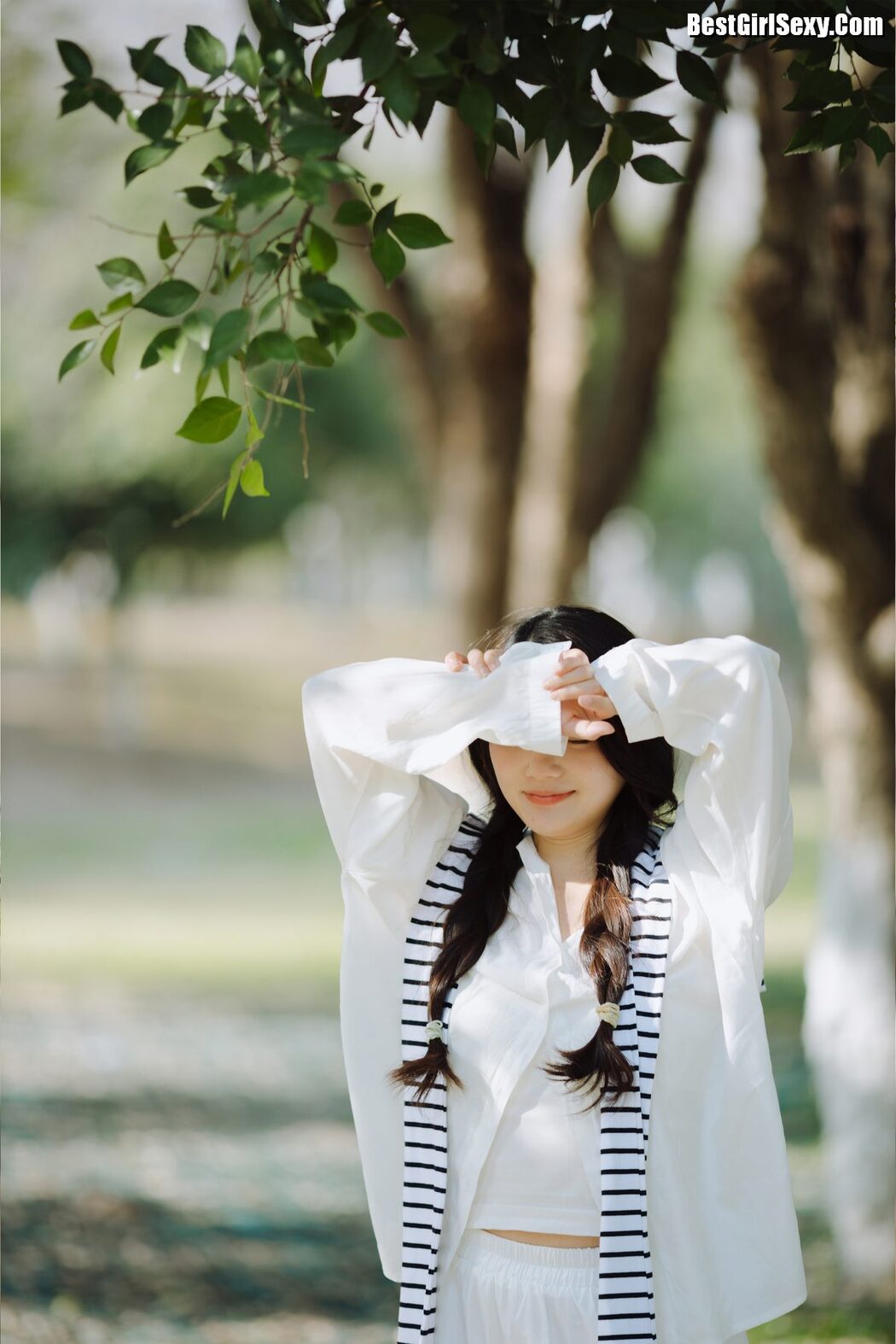 YiTuYu艺图语 Vol.3983 Rei Bi Shio