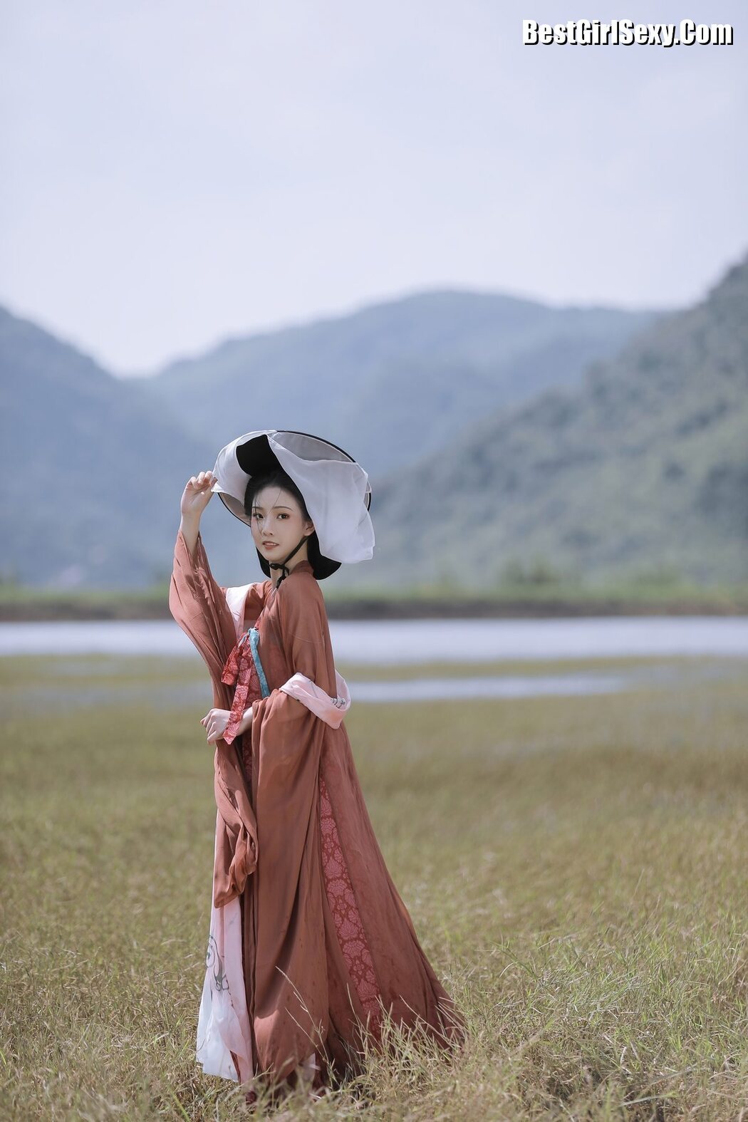 YiTuYu艺图语 Vol.3861 Zhi Zhi Qi