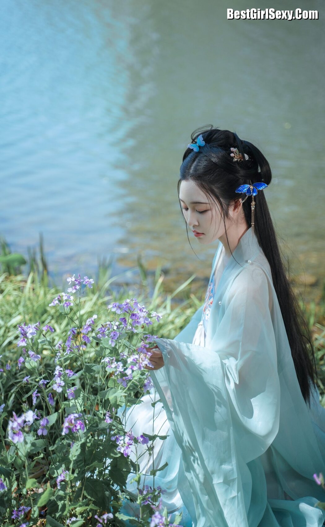 YiTuYu艺图语 Vol.3899 Ai Tan Xian De Xia Shang Zhou