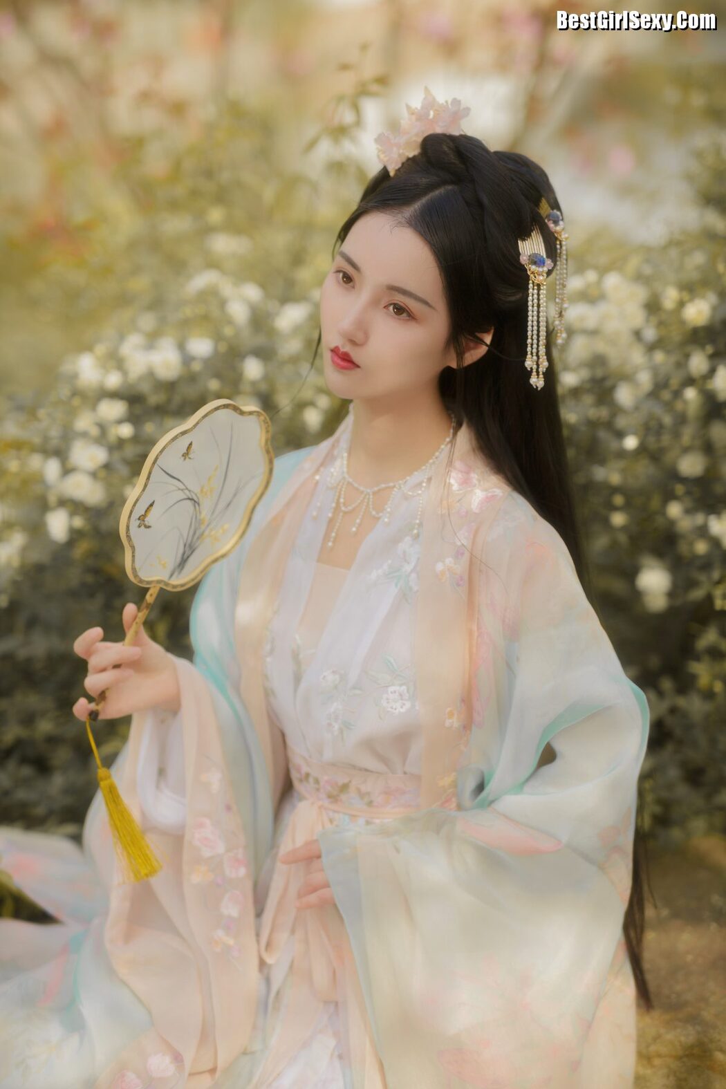 YiTuYu艺图语 Vol.3989 Qi Qi