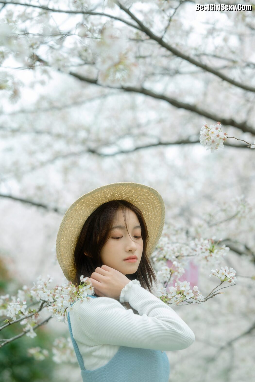 YiTuYu艺图语 Vol.3979 Yu Er