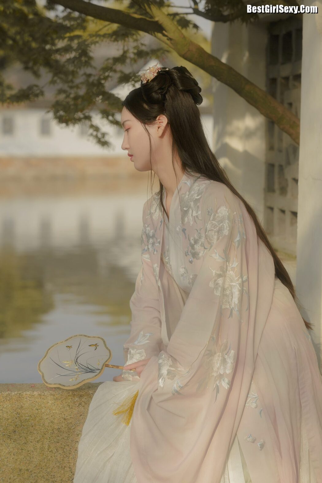 YiTuYu艺图语 Vol.3989 Qi Qi