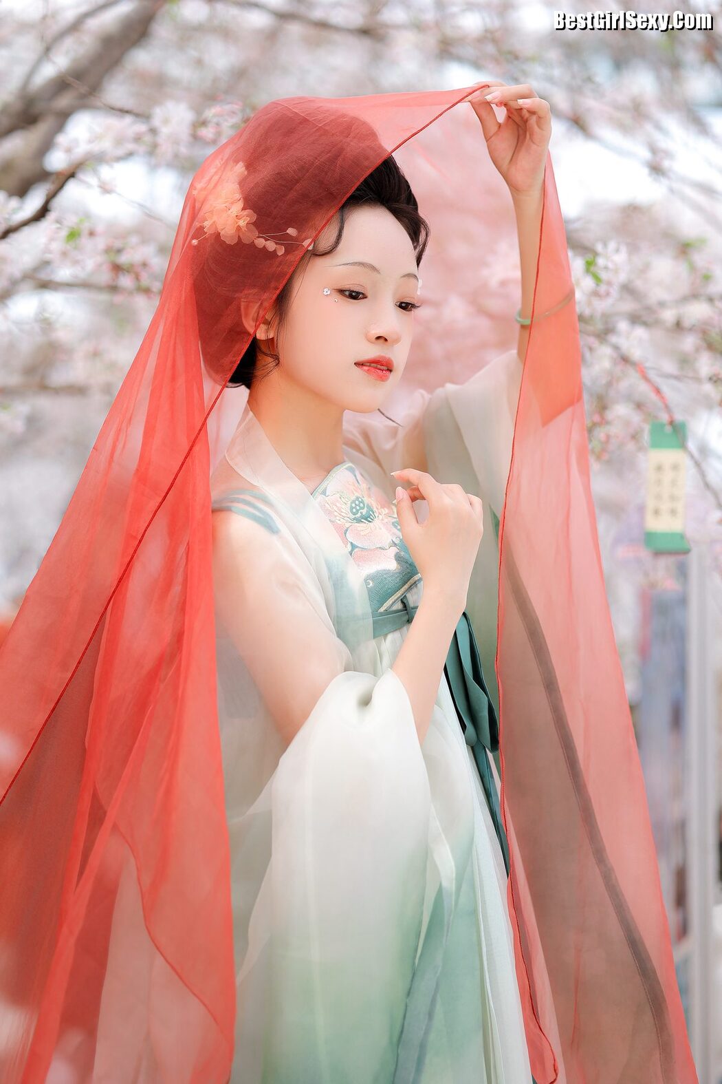 YiTuYu艺图语 Vol.3968 Jun Yin Lan