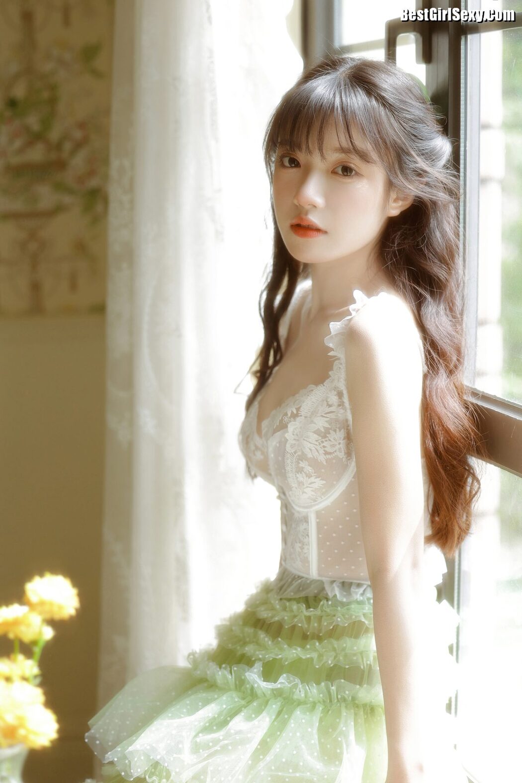 YiTuYu艺图语 Vol.3975 Ling Xiao Qi