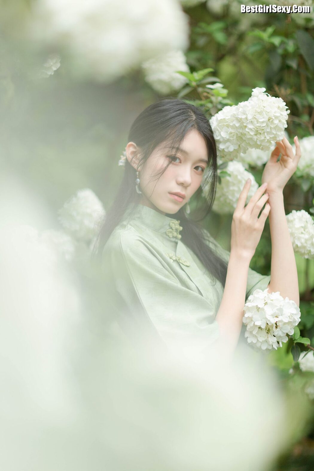 YiTuYu艺图语 Vol.3971 Yu Jie