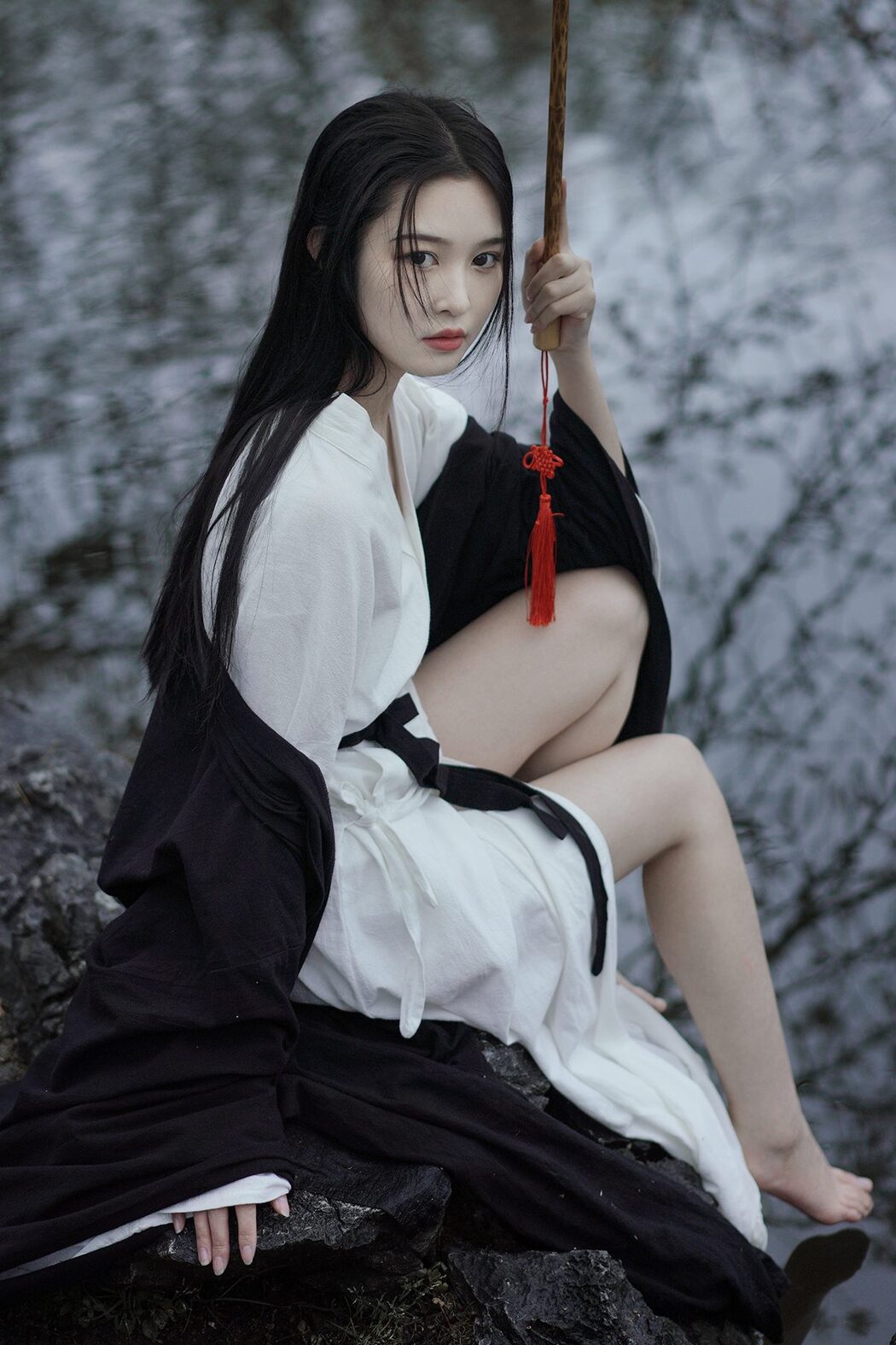 YiTuYu艺图语 Vol.3894 Ai Tan Xian De Xia Shang Zhou Cover Photo