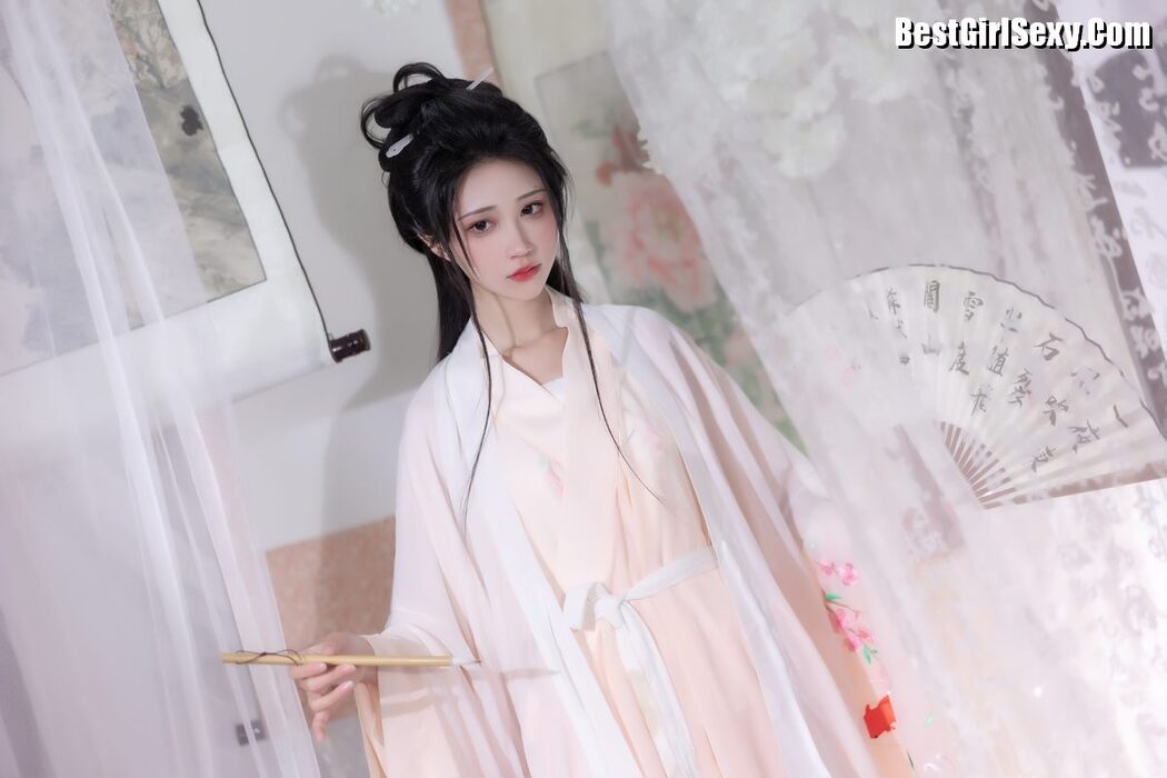 YiTuYu艺图语 Vol.3965 Qi Luo Sheng De Xiao Su Su