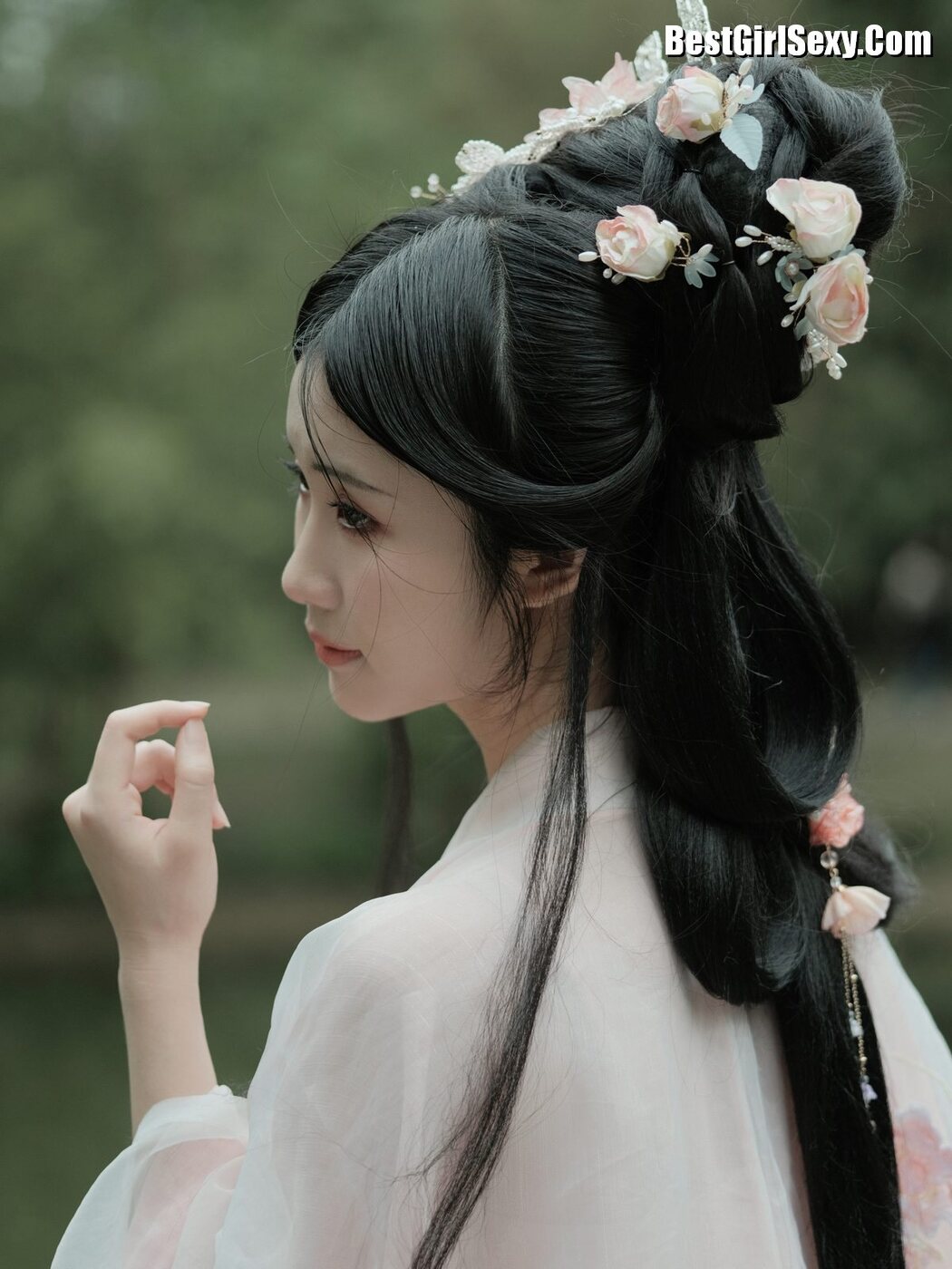 YiTuYu艺图语 Vol.3922 Tao Fei Zi