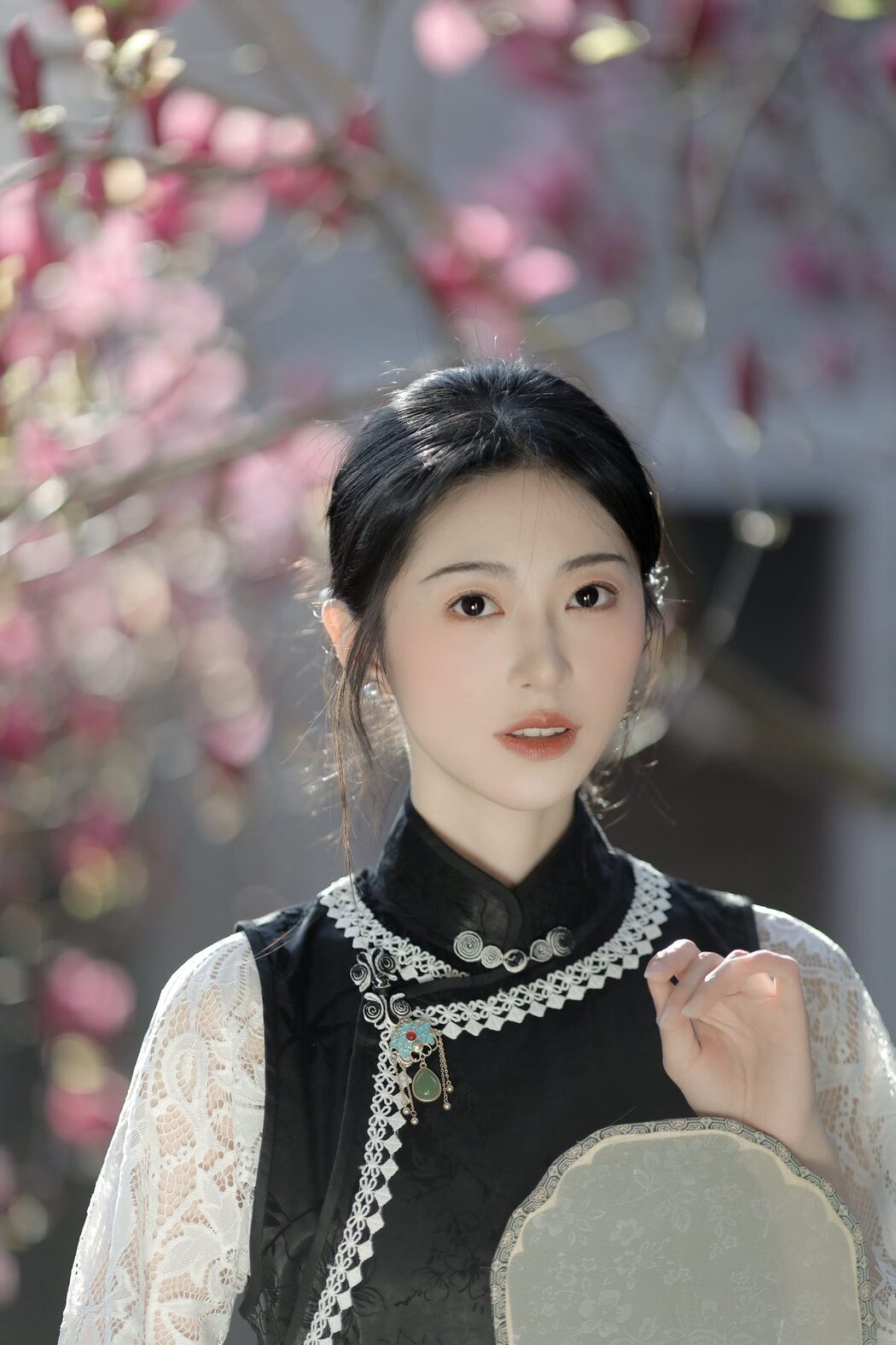 YiTuYu艺图语 Vol.3879 Fen Mian Gu Niang