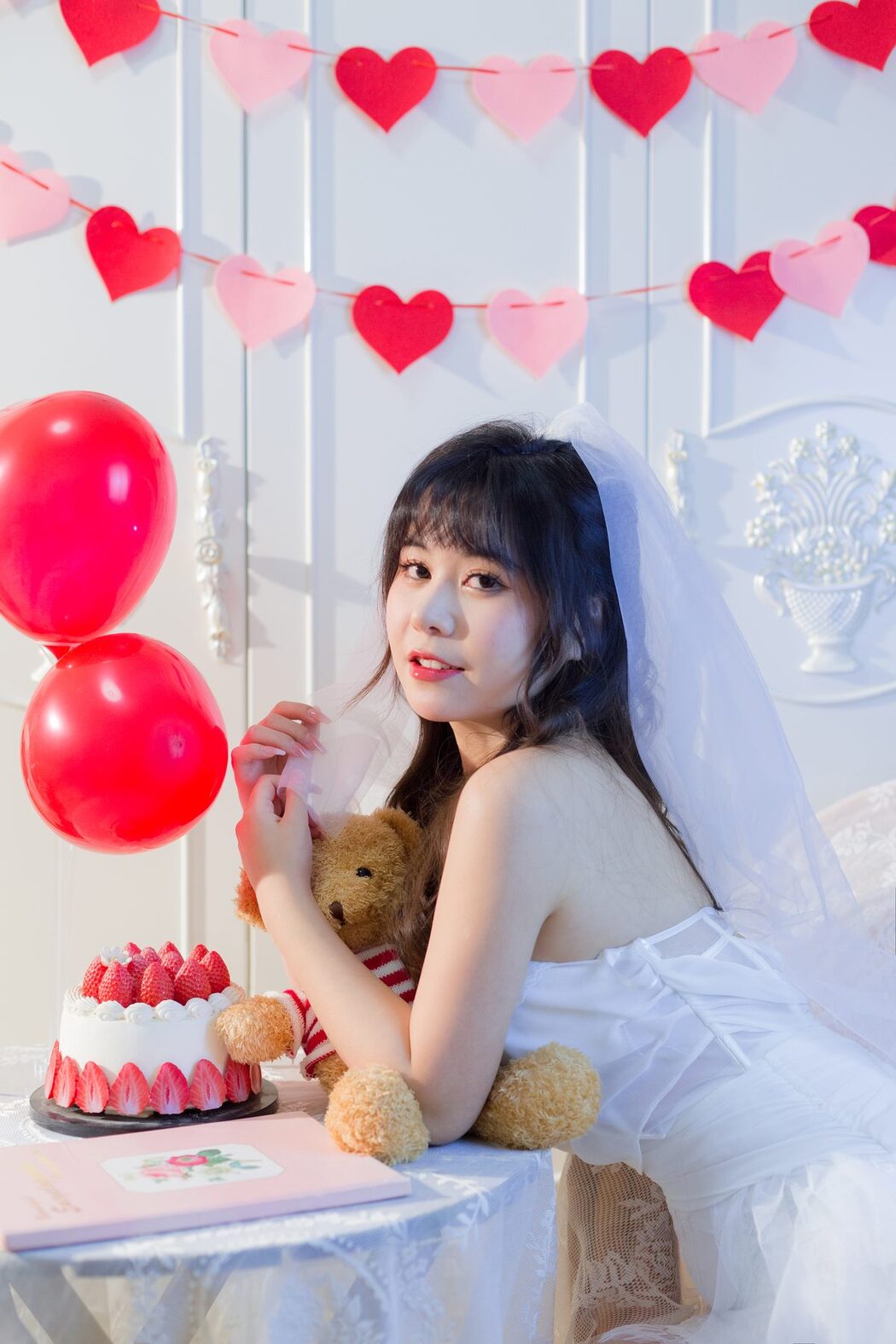YiTuYu艺图语 Vol.3909 He Ming Zhi Ying