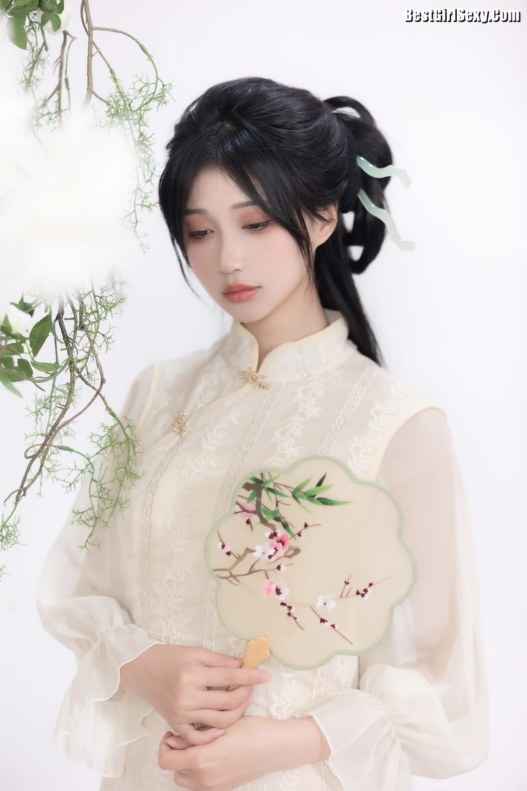 YiTuYu艺图语 Vol.3929 Qi Luo Sheng De Xiao Su Su