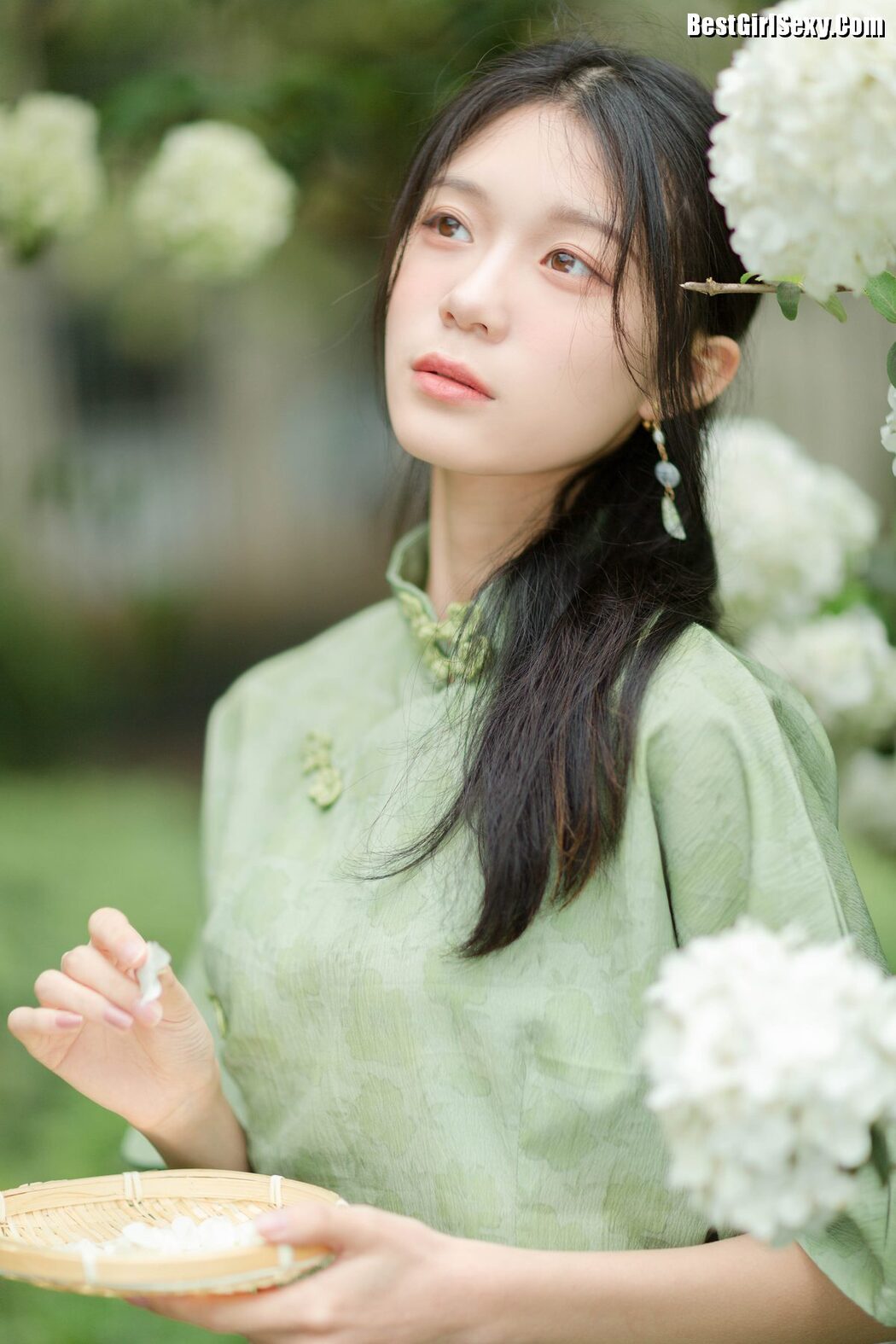 YiTuYu艺图语 Vol.3971 Yu Jie