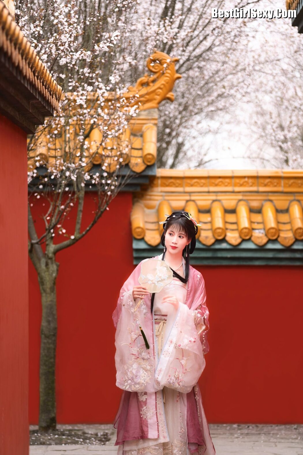 YiTuYu艺图语 Vol.3880 Chu Cha