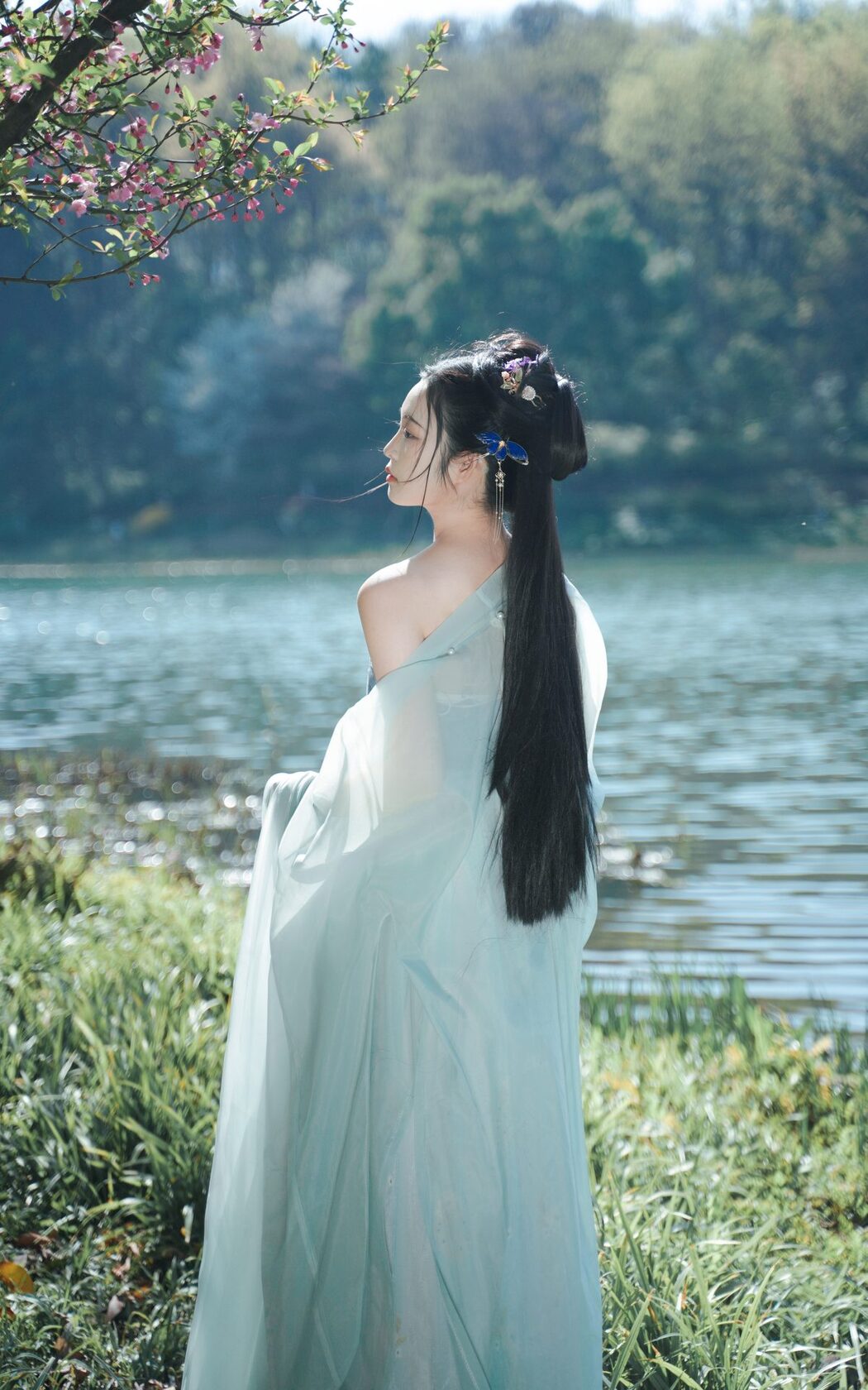 YiTuYu艺图语 Vol.3899 Ai Tan Xian De Xia Shang Zhou